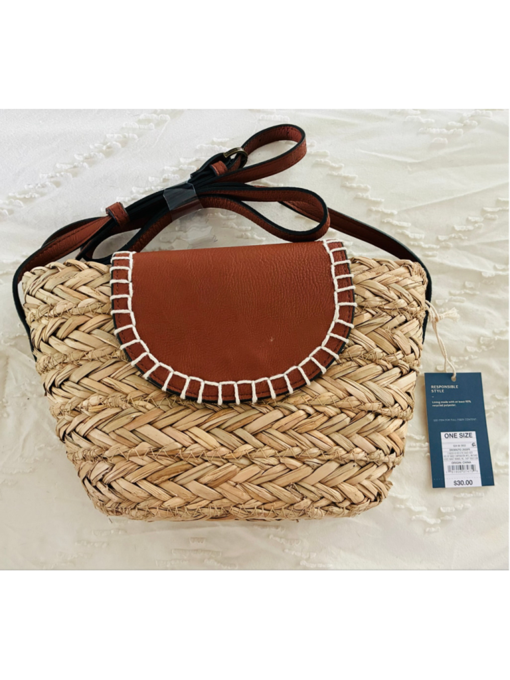 Universal Thread Crossbody Bag straw faux leather Beige Brown fall bag